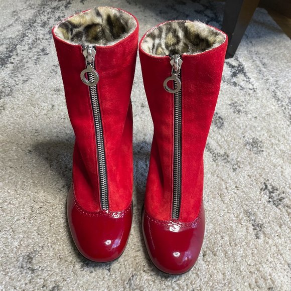 Marc Jacobs Red Patent Leather and Suede Bootie with Leopard Fur Lining size 6 - Picture 3 of 11